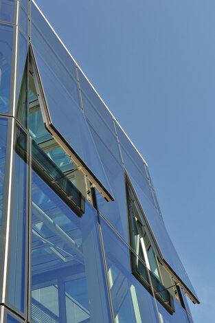 Moderne Glasfassade